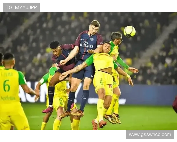 里尔中场组织 里尔中场组织